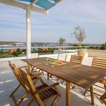 Feriehus Santa Lucia Torrette