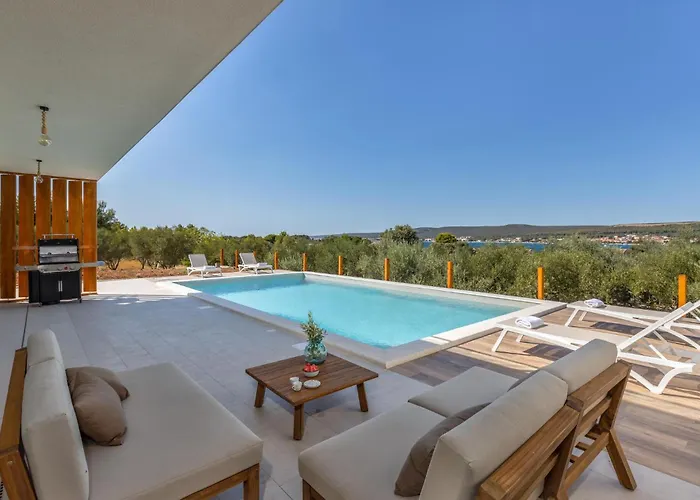 Santa Lucia Tatil Evi