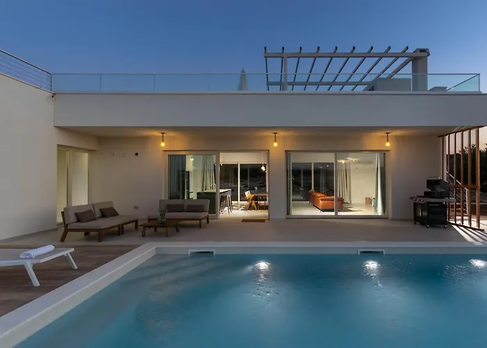 Santa Lucia Tatil Evi Turanj