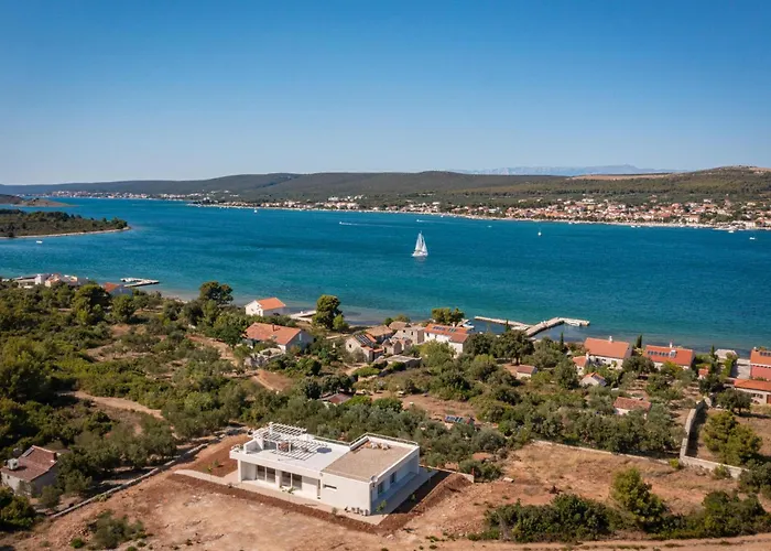 Santa Lucia Tatil Evi Turanj