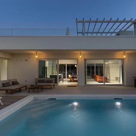 Santa Lucia Casa de Férias Turanj