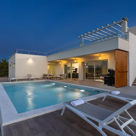 Hébergement de vacances Santa Lucia Turanj