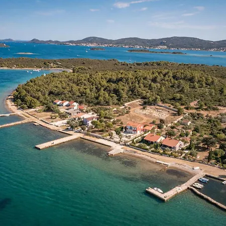 Santa Lucia Casa de Férias *